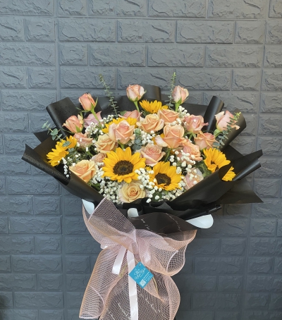 Bó Hoa Chúc Mừng HCM-0005