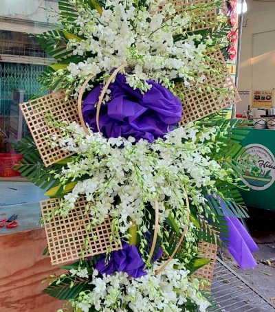 Hoa Tươi Chia Buồn - Kệ Hoa Đẹp HCB-0006