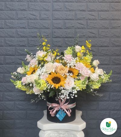 Giỏ Hoa Chúc Mừng HCM-0006