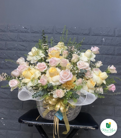 Giỏ Hoa Hồng Chúc Mừng HCM-0006