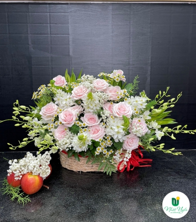 Giỏ Hoa Hồng Chúc Mừng HCM-0202