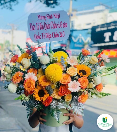 Giỏ Hoa Tươi - Hoa Chúc Mừng Sinh Nhật HSN-0101