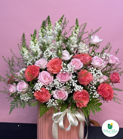 Giỏ Hoa Tươi Chúc Mừng - 08