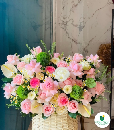 Giỏ Hoa Tươi Chúc Mừng - 09