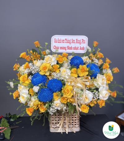 Giỏ Hoa Tươi Chúc Mừng  - 013