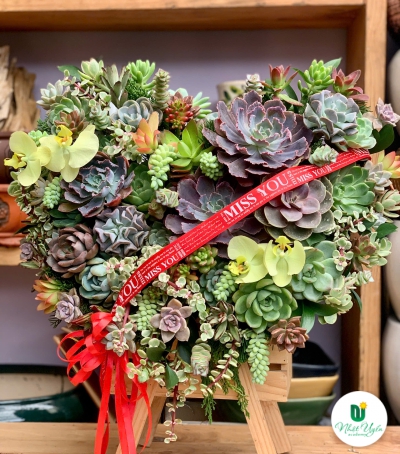 Giỏ Sen Đá Tươi Chúc Mừng 72